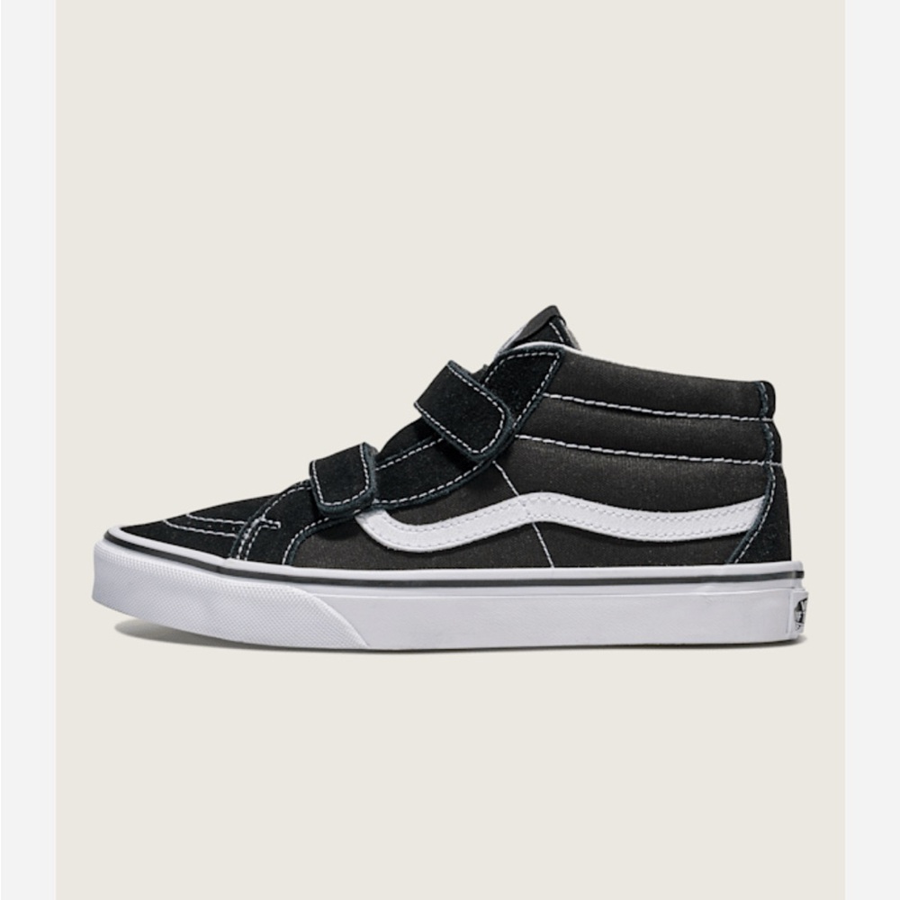 Vans Black and White Sk8-Hi Sneakers Iconic High-Top Design. Brand new in box.